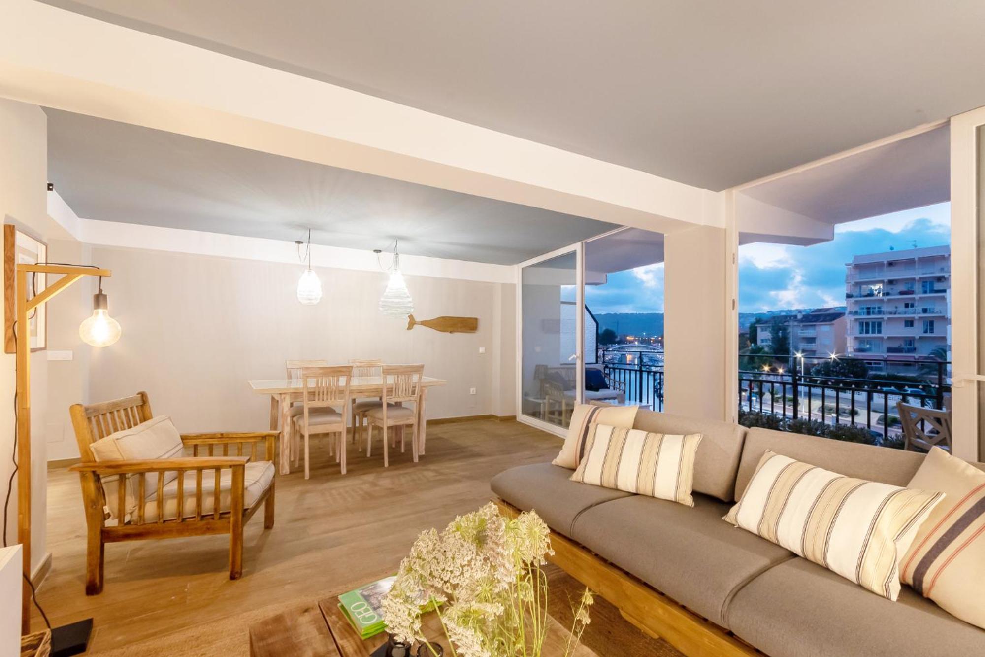 K-Navy Apartment By Nuka Homes خافييا المظهر الخارجي الصورة